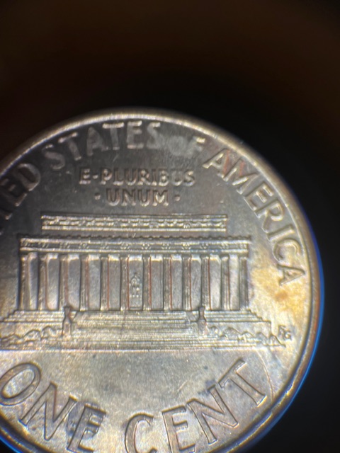 Lincoln-Memorial-Cent-1993--Hit-Before-Or-After-Minting-Process?